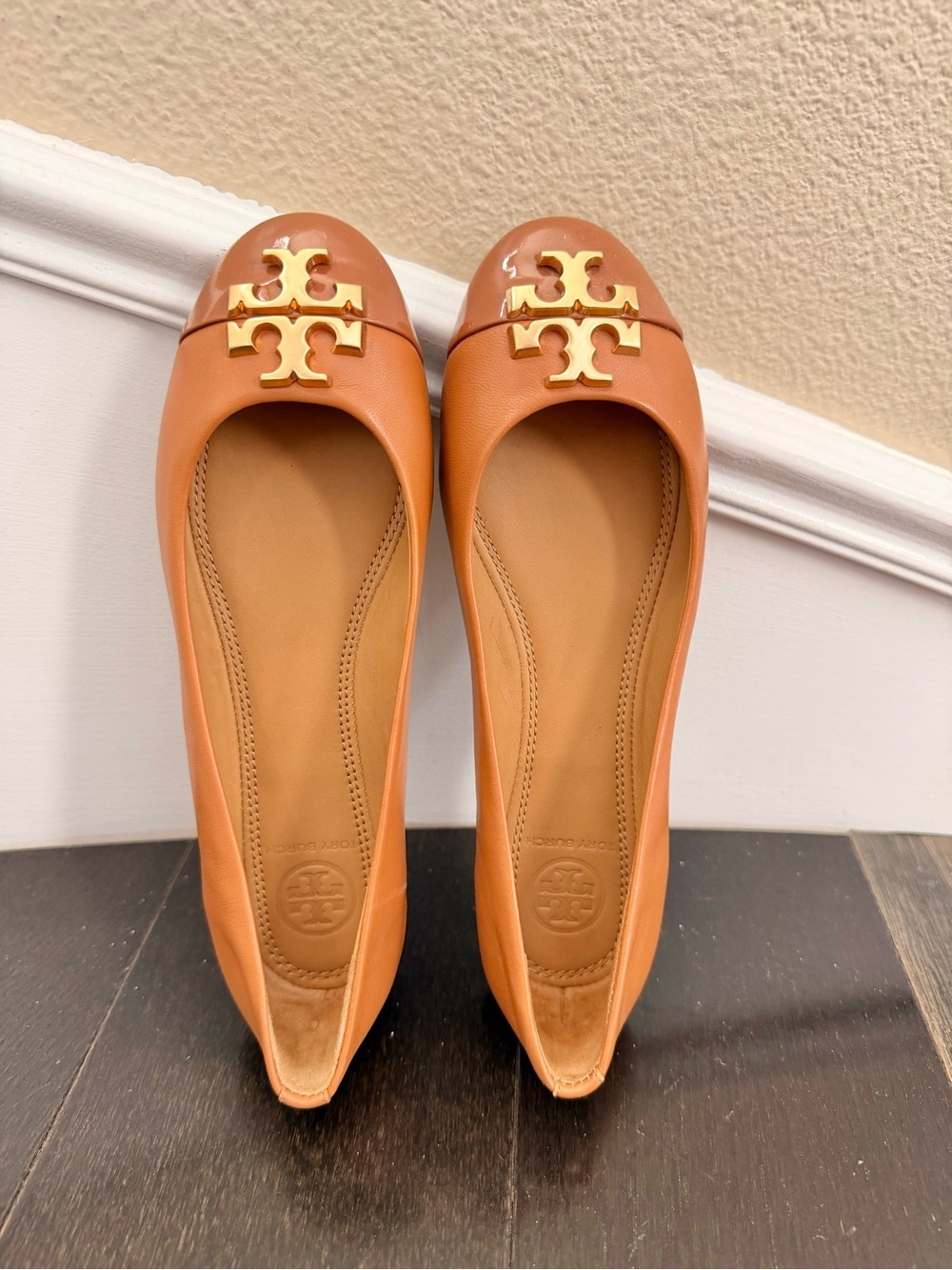 Tory Burch Leather Logo Ballet Flats in Cognac Brown with Gold Hardware